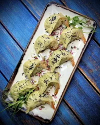 PIEROGI THAI SHRIMPS 