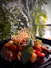 Kaczka STIR-FRY mango glaze